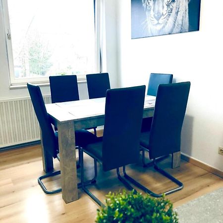 Wohnung Mit Neuem Bad Und Kueche Gelsenkirchen Kültér fotó